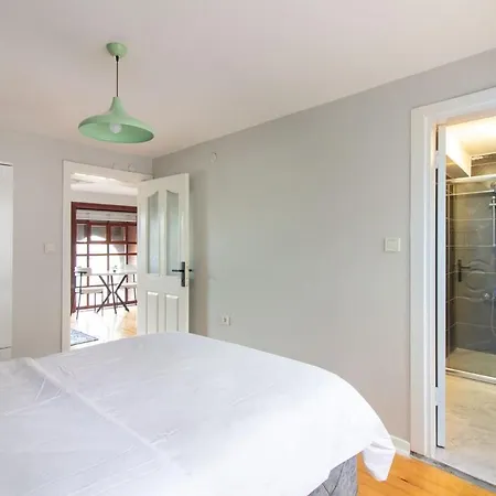 Historic 4br 4ba Mansion Seaview Yedikule Old Town Istanbul