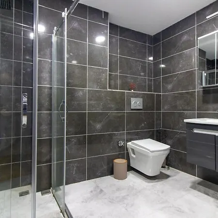 Historic 4br 4ba Mansion Seaview Yedikule Old Town Apartment *