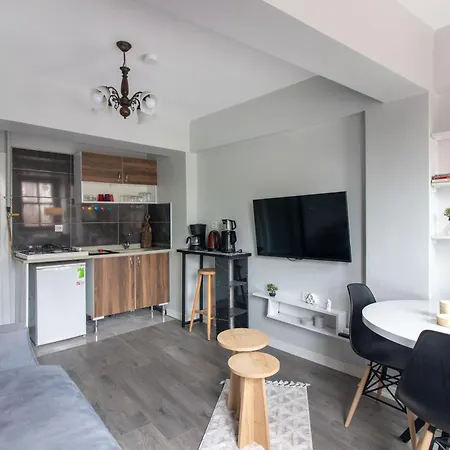 Апартаменты Historic 4br 4ba Mansion Seaview Yedikule Old Town