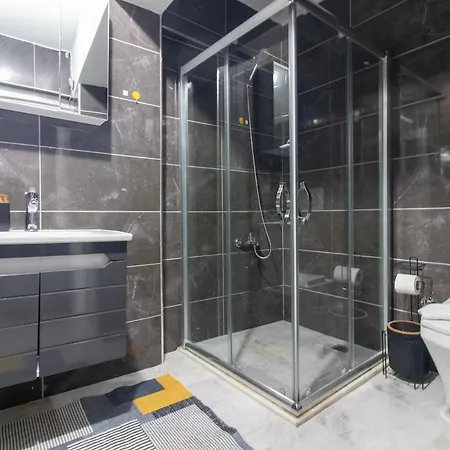 Daire Historic 4br 4ba Mansion Seaview Yedikule Old Town *